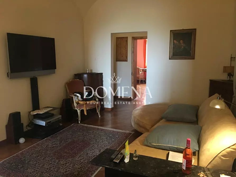 Immagine 7 di Appartamento in vendita  a Siena