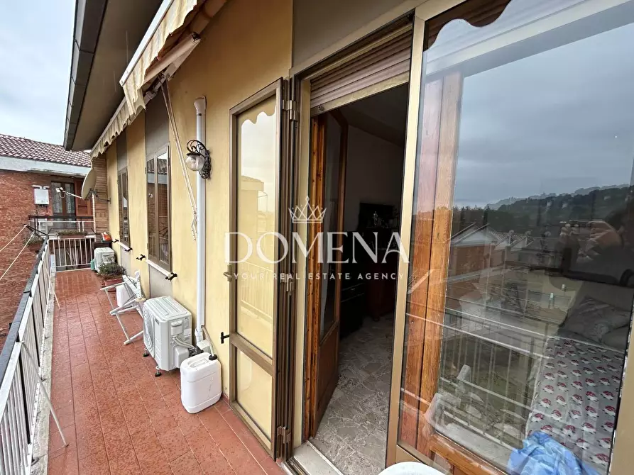 Immagine 4 di Appartamento in vendita  a Siena