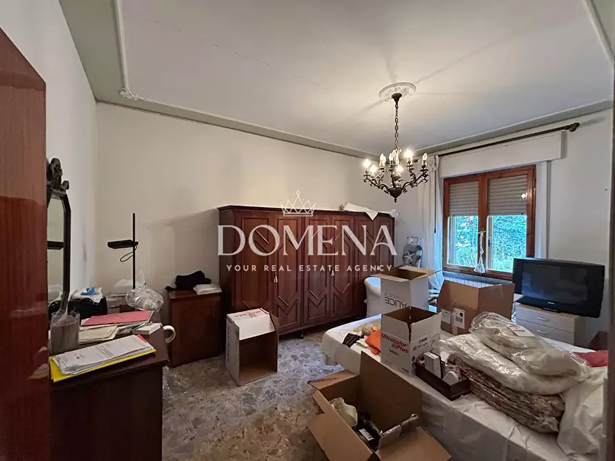 Immagine 12 di Appartamento in vendita  a Siena