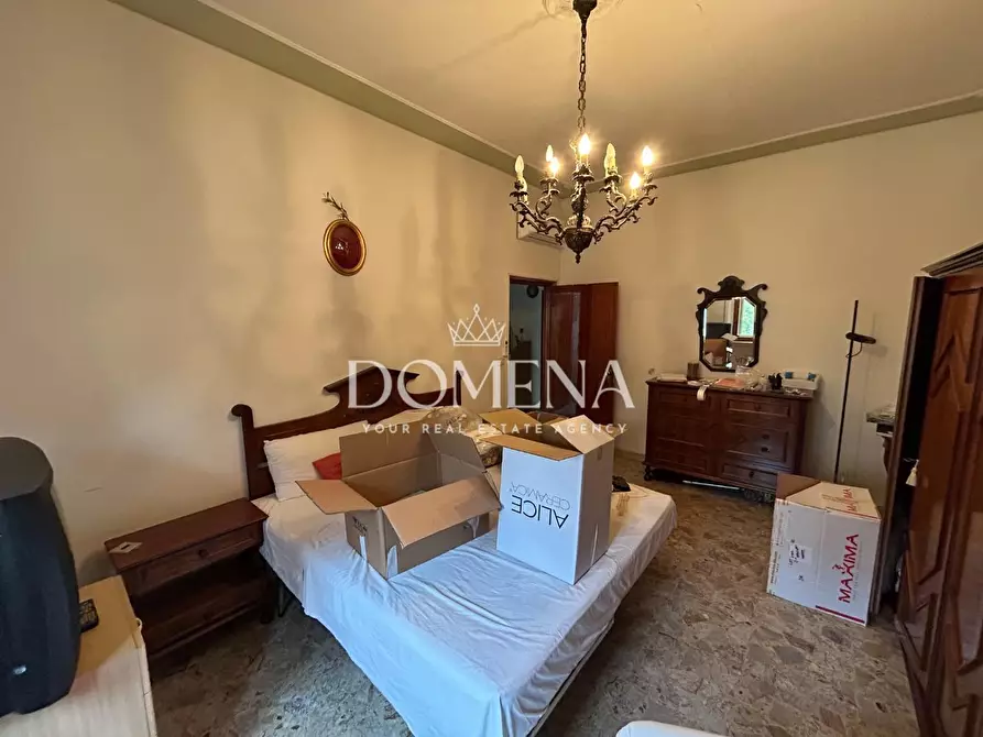 Immagine 14 di Appartamento in vendita  a Siena