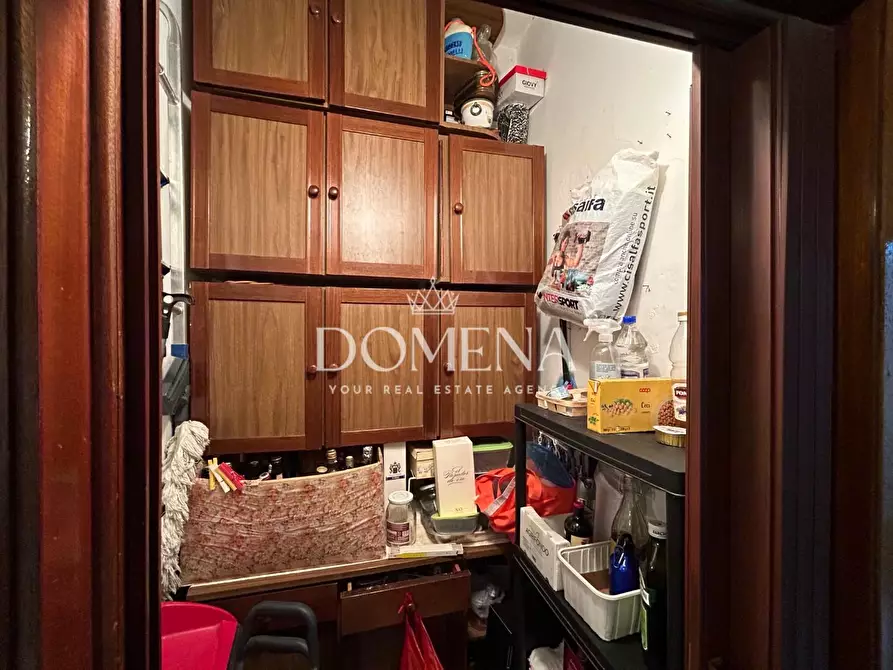 Immagine 10 di Appartamento in vendita  a Siena