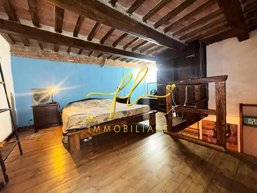 Immagine 13 di Appartamento in vendita  a Livorno