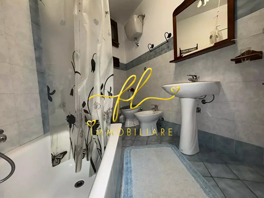 Immagine 14 di Appartamento in vendita  a Livorno