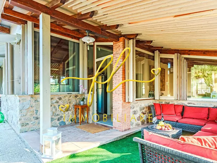 Immagine 54 di Villa in vendita  a Rio