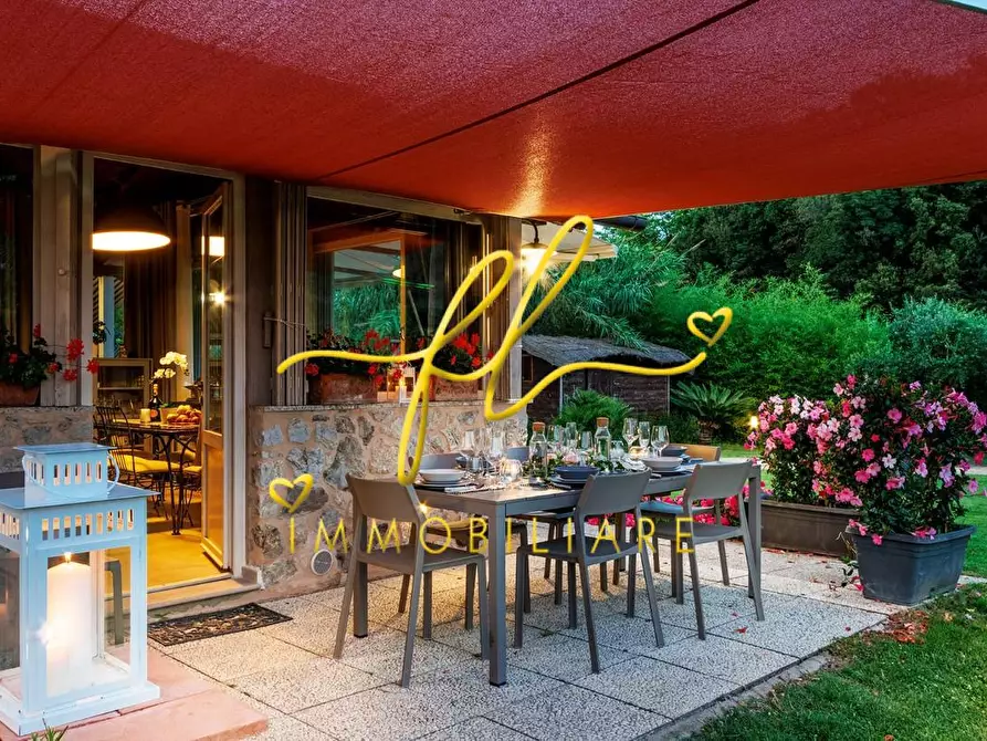 Immagine 29 di Villa in vendita  a Rio