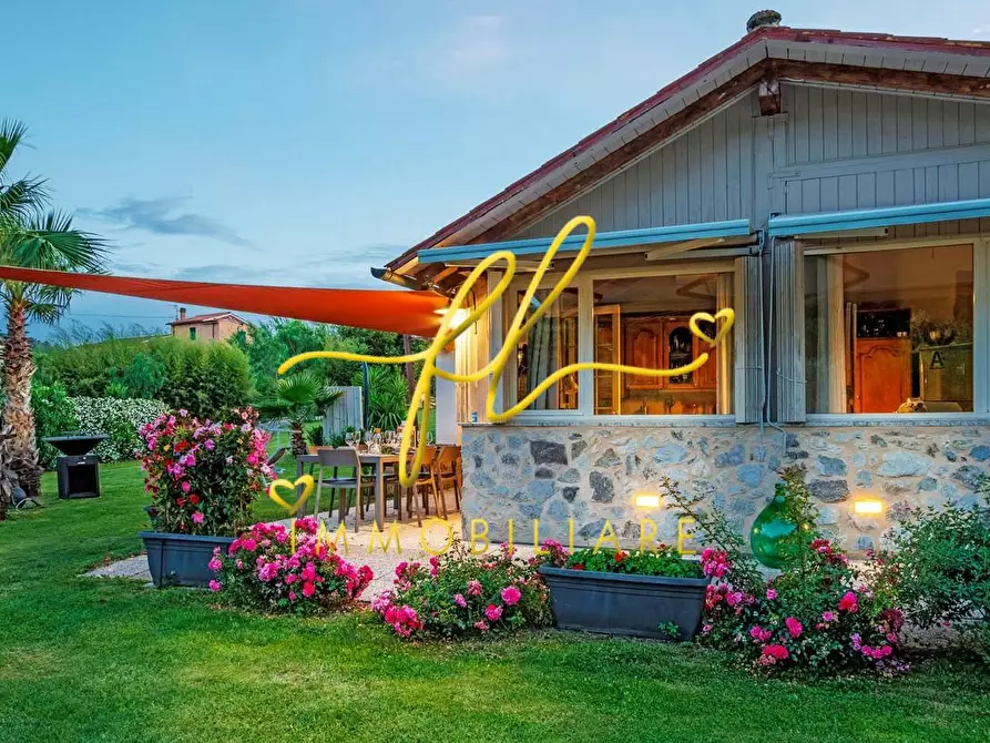 Immagine 33 di Villa in vendita  a Rio