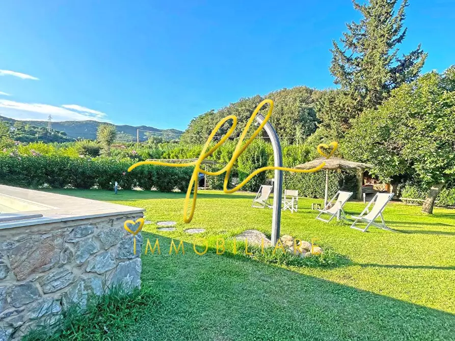 Immagine 22 di Villa in vendita  a Rio