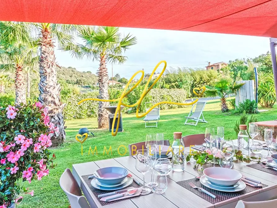 Immagine 51 di Villa in vendita  a Rio