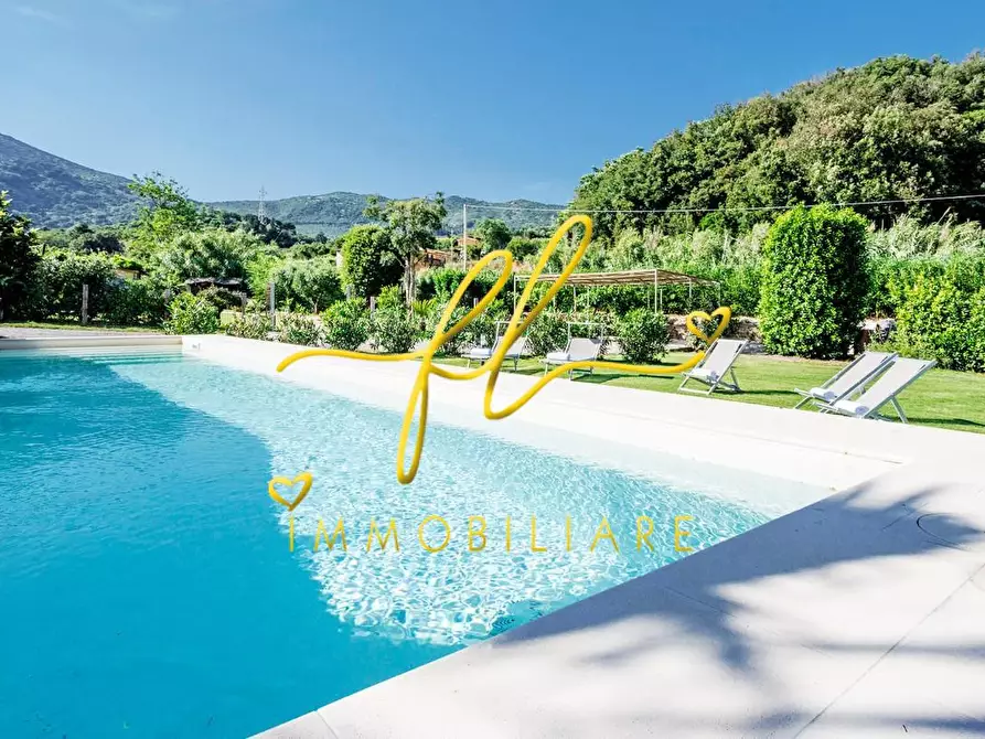 Immagine 18 di Villa in vendita  a Rio