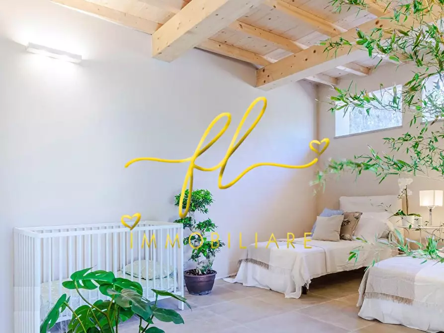 Immagine 71 di Villa in vendita  a Rio