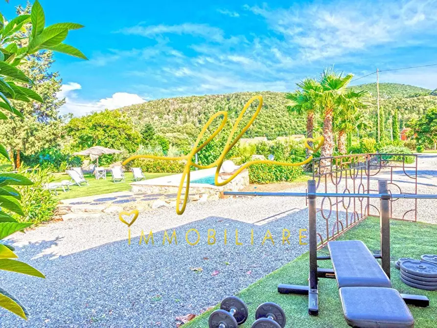 Immagine 21 di Villa in vendita  a Rio