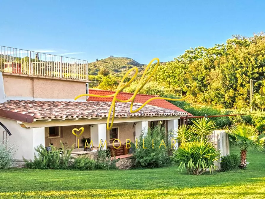 Immagine 60 di Villa in vendita  a Rio