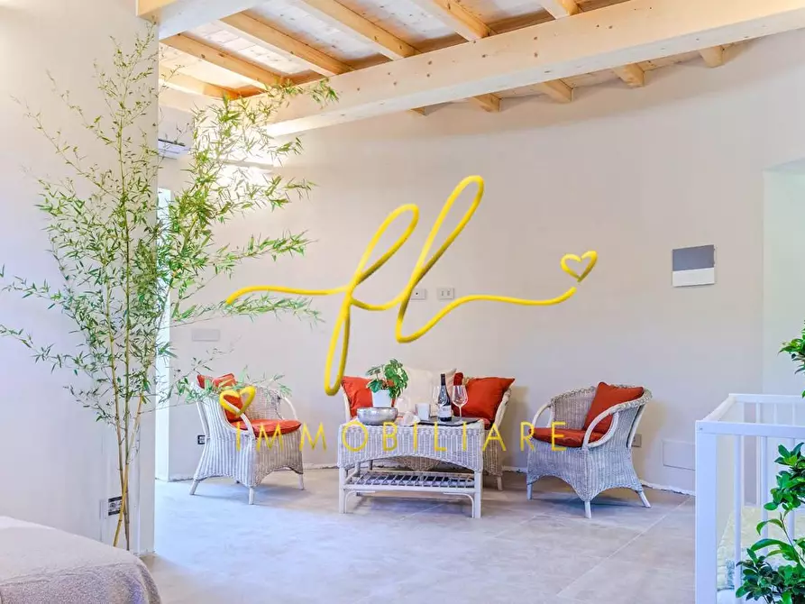 Immagine 72 di Villa in vendita  a Rio