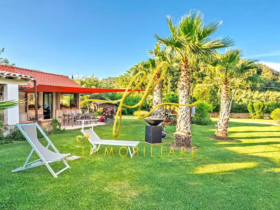 Immagine 57 di Villa in vendita  a Rio