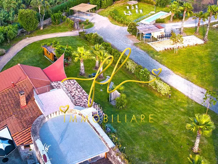 Immagine 6 di Villa in vendita  a Rio