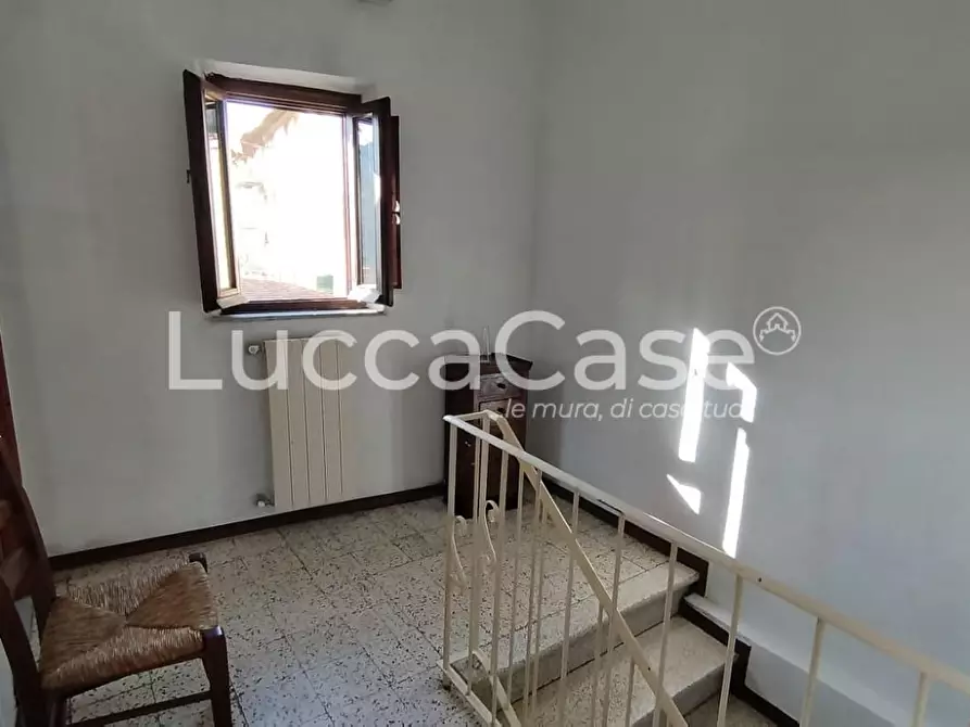 Immagine 9 di Terratetto in vendita  a Lucca