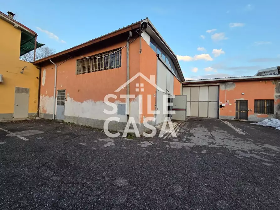 Immagine 3 di Attività artigianale in vendita  a Capannori