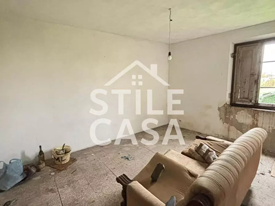 Immagine 10 di Terratetto in vendita  a Pescia