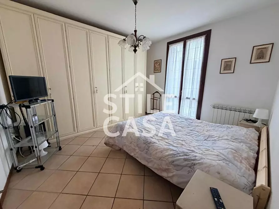 Immagine 11 di Appartamento in vendita  a Pescia