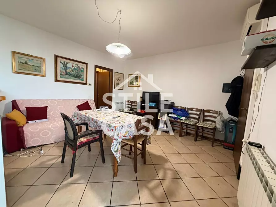 Immagine 4 di Appartamento in vendita  a Pescia