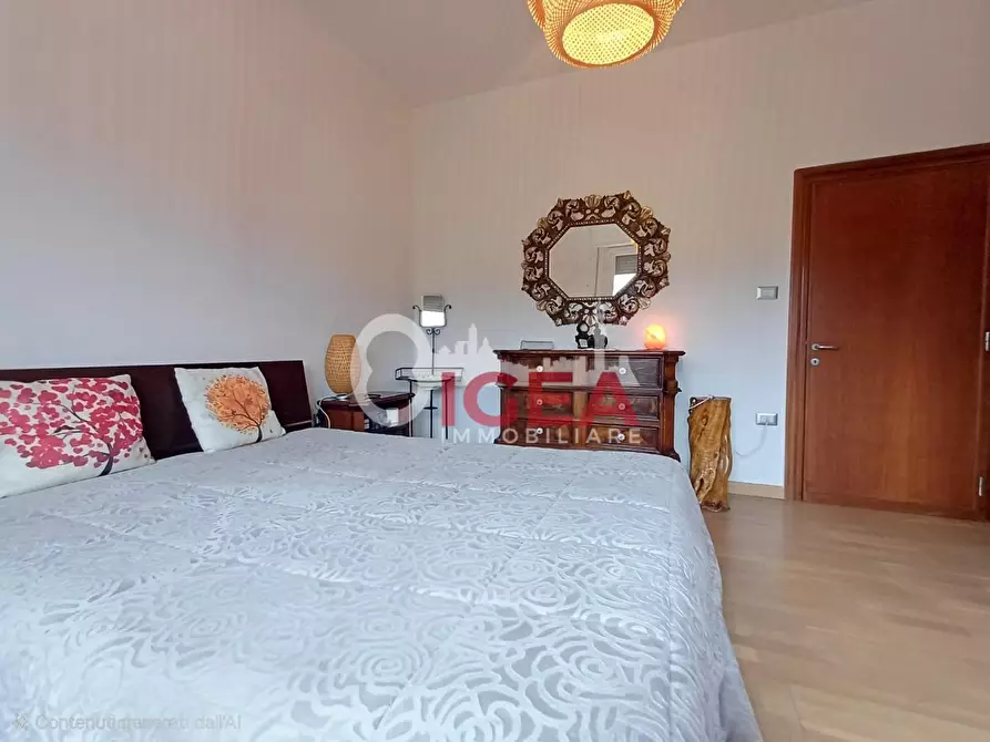 Immagine 25 di Appartamento in vendita  a Siena