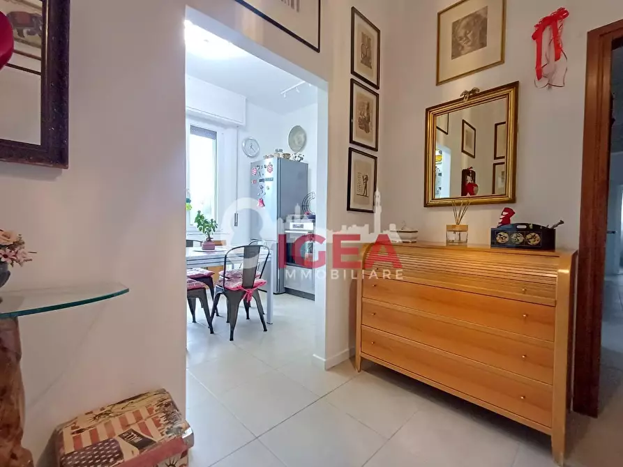 Immagine 3 di Appartamento in vendita  a Siena