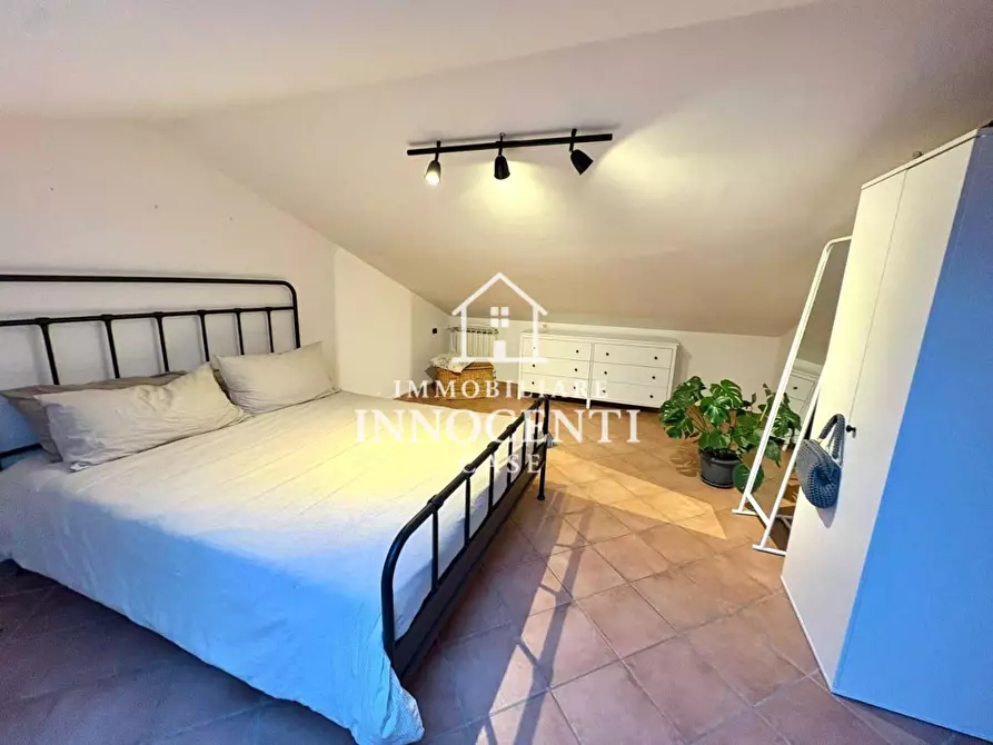 Immagine 8 di Appartamento in vendita  a Massa