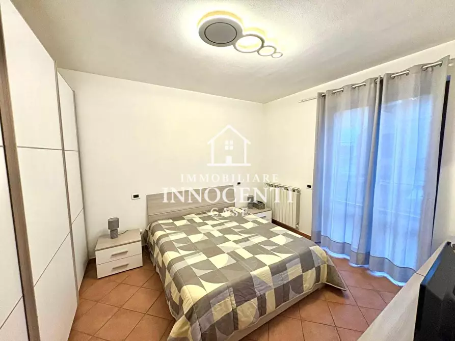 Immagine 9 di Appartamento in vendita  a Massa