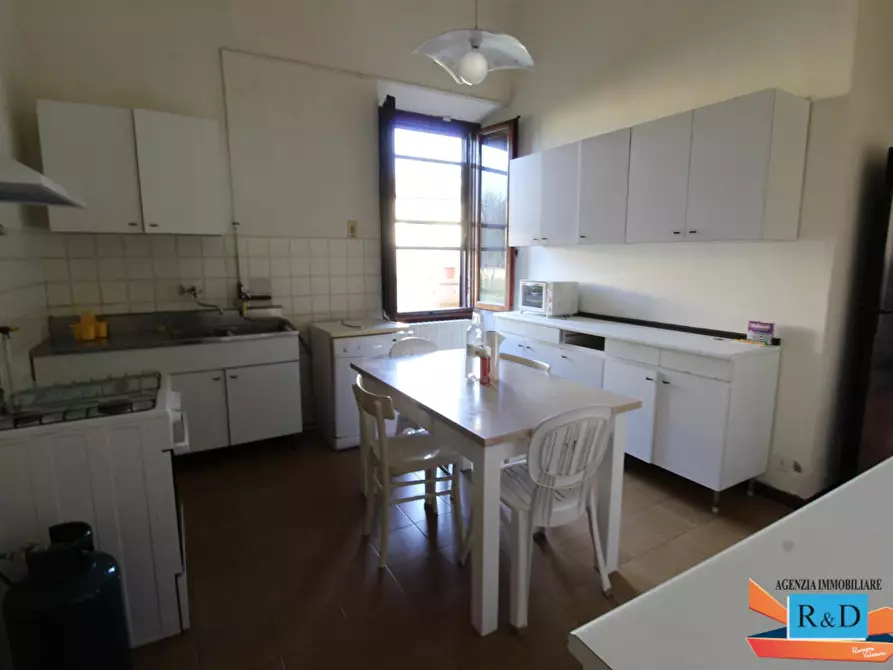 Immagine 18 di Villa in vendita  a Colle Di Val D'elsa