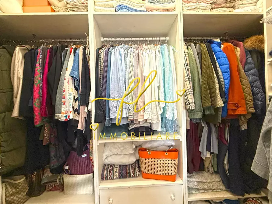 Immagine 23 di Appartamento in vendita  a Cecina