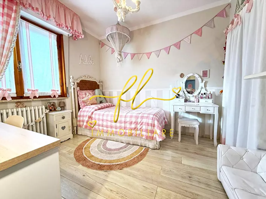 Immagine 26 di Appartamento in vendita  a Cecina