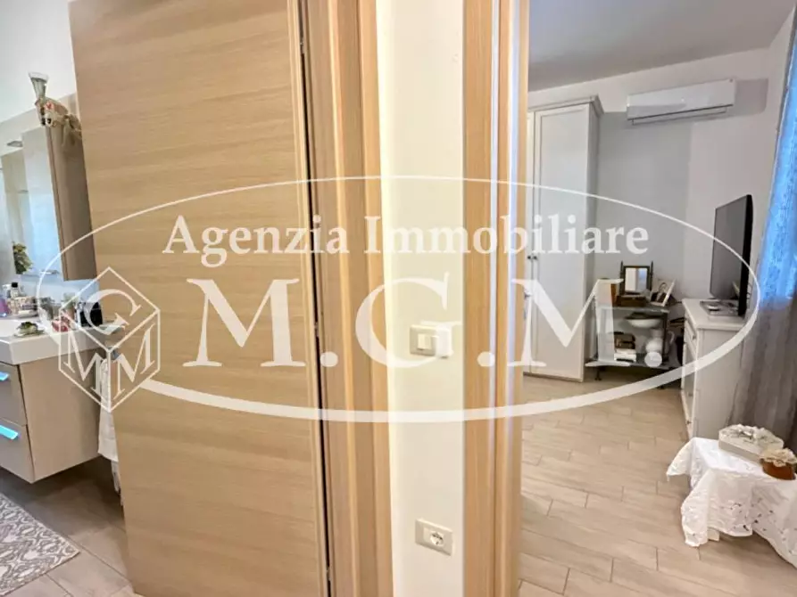 Immagine 14 di Casa colonica in vendita  a Vicopisano