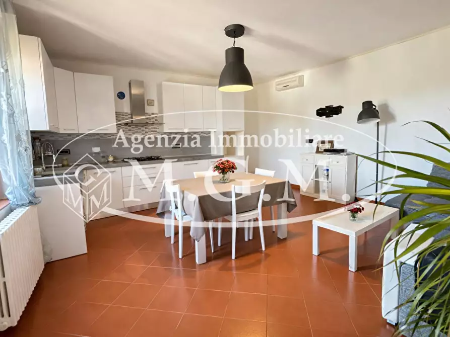 Immagine 22 di Casa colonica in vendita  a Vicopisano