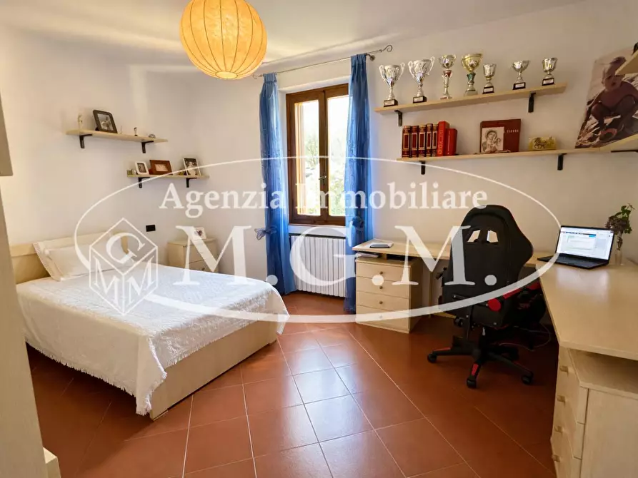 Immagine 28 di Casa colonica in vendita  a Vicopisano