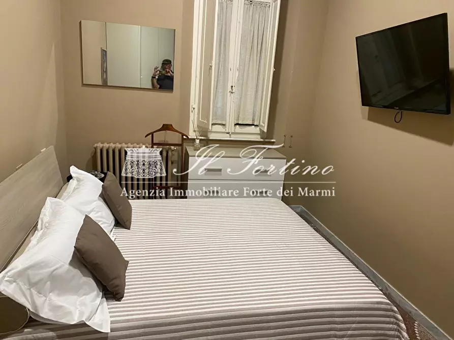 Immagine 24 di Casa indipendente in affitto  a Forte Dei Marmi