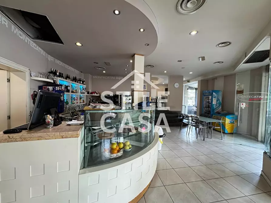 Immagine 1 di Bar / Ristorante in vendita  a Montecatini Terme