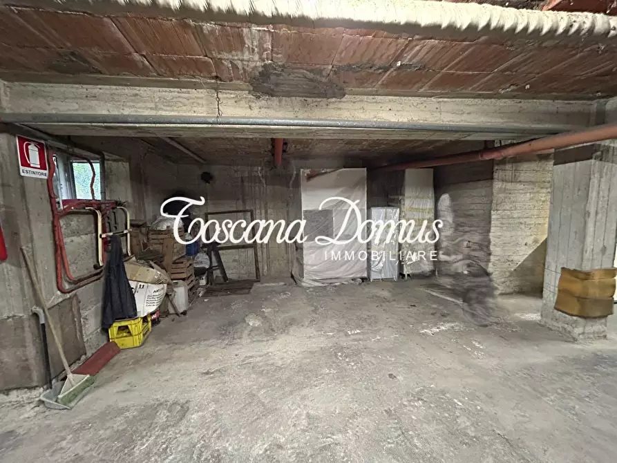 Immagine 34 di Appartamento in vendita  a Siena