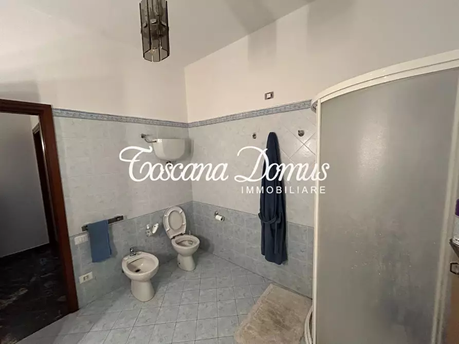 Immagine 27 di Appartamento in vendita  a Siena