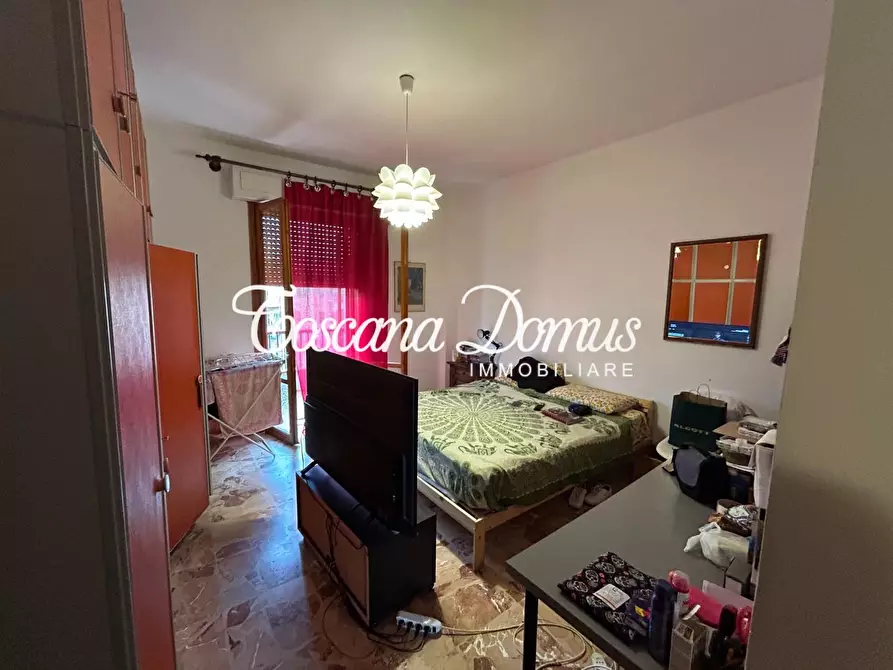 Immagine 23 di Appartamento in vendita  a Siena