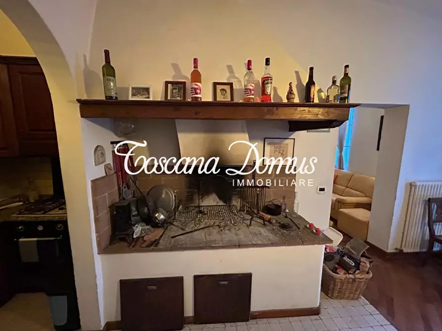 Immagine 15 di Appartamento in vendita  a Siena
