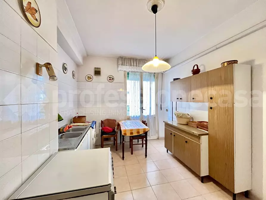 Immagine 10 di Appartamento in vendita  a Pisa