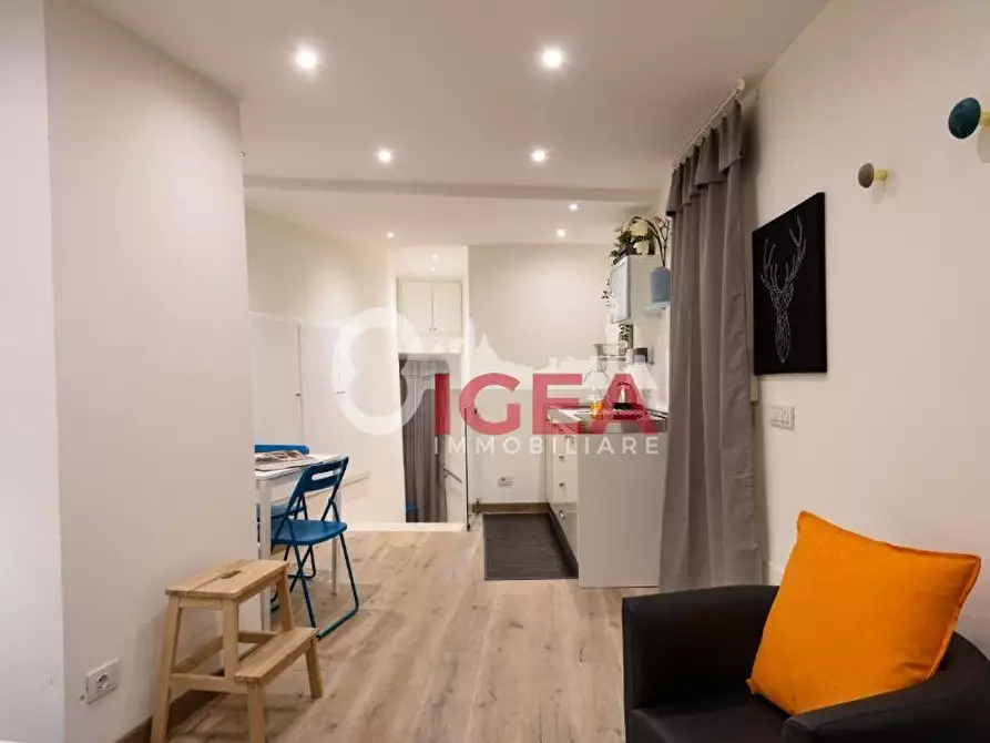 Immagine 4 di Loft/Open space in vendita  a Siena