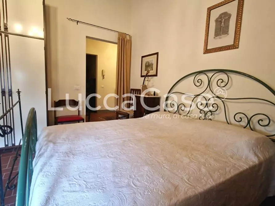 Immagine 21 di Villa in vendita  a Lucca