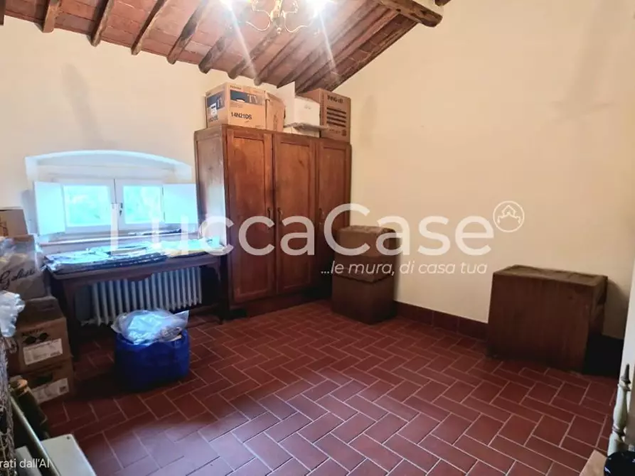 Immagine 24 di Villa in vendita  a Lucca