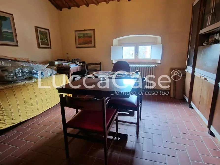 Immagine 26 di Villa in vendita  a Lucca