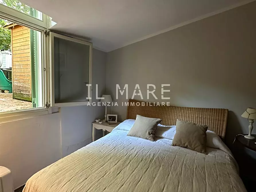 Immagine 7 di Villetta a schiera in vendita  a Massa