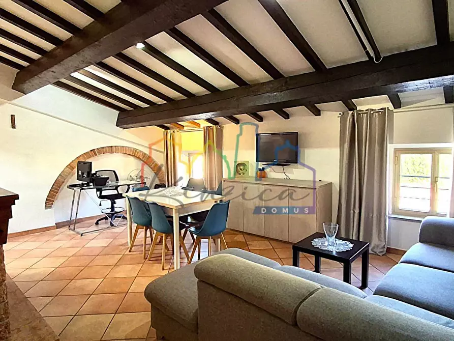 Immagine 1 di Appartamento in vendita  a Cascina