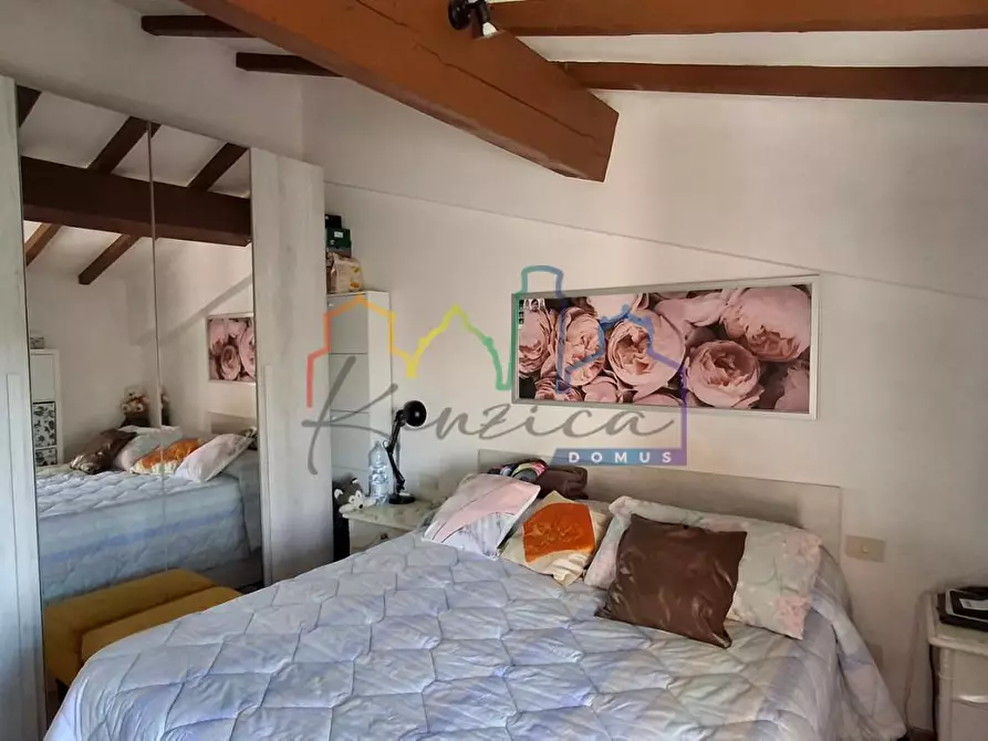 Immagine 5 di Appartamento in vendita  a Cascina