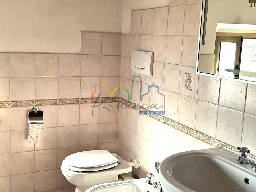 Immagine 8 di Appartamento in vendita  a Cascina