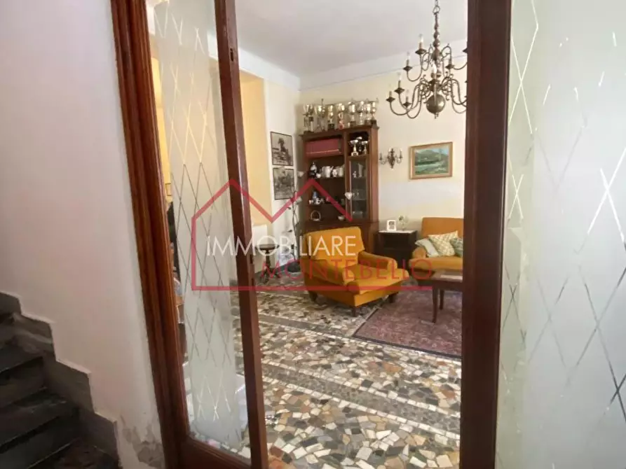 Immagine 39 di Villa in vendita  a Viareggio